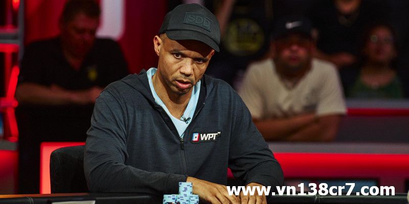 Những bước đầu chơi Poker của Phil Ivey