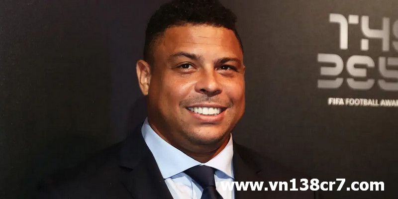 Kết luận Ronaldo “béo” chơi Poker