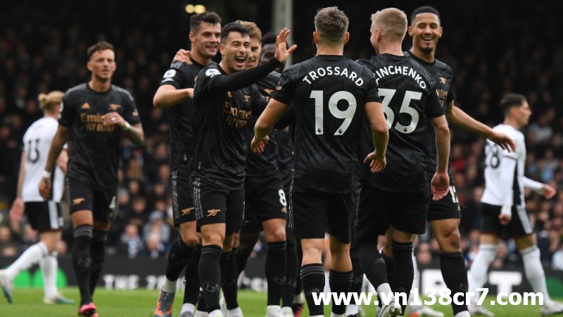 Craven Cottage bị đốn hạ
