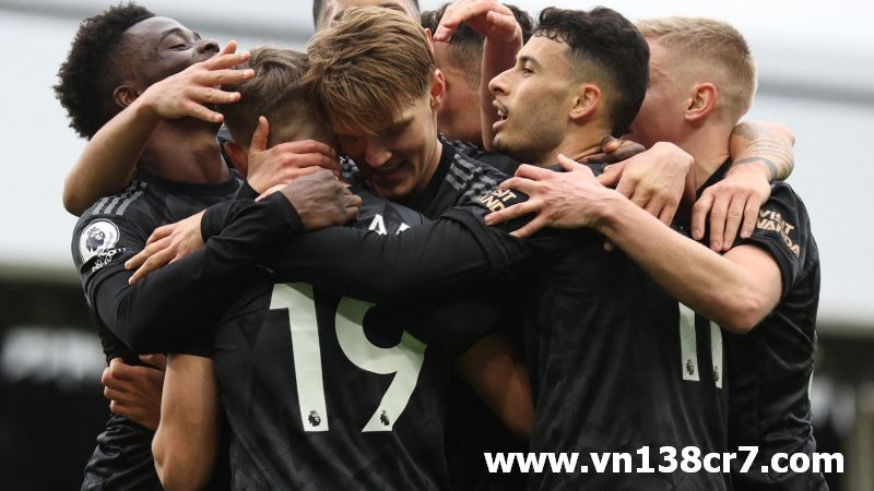 Arsenal thắng lớn