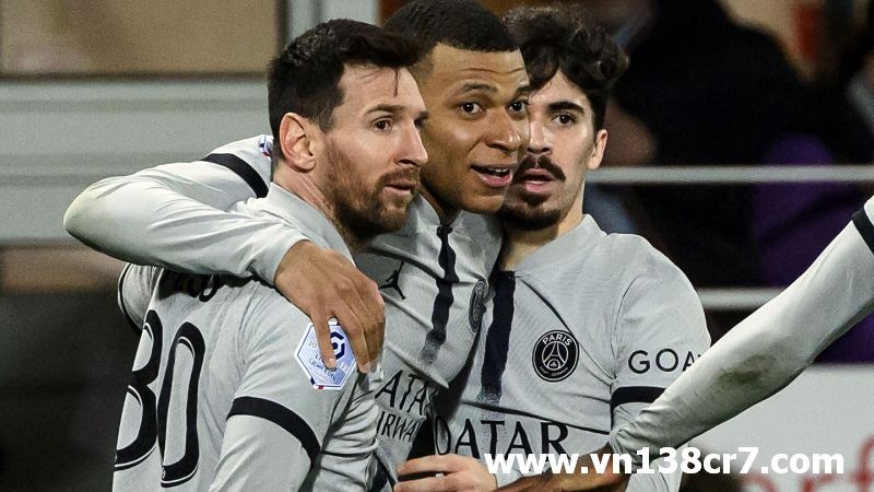 Messi lập công