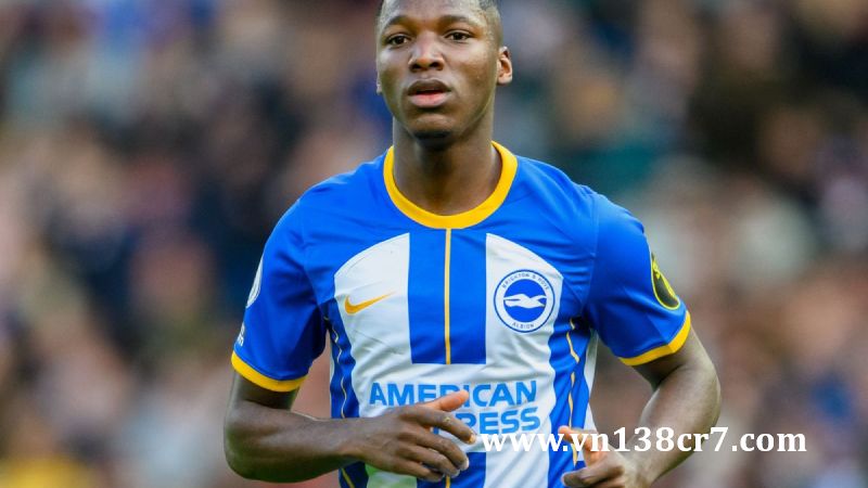Moises Caicedo được MU quan tâm