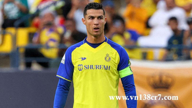 CR7 tự hủy