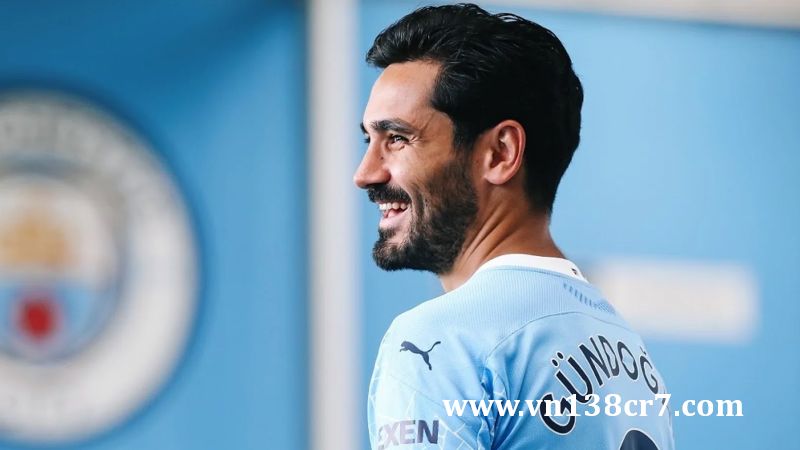 Ilkay Gundogan rời sân Etihad
