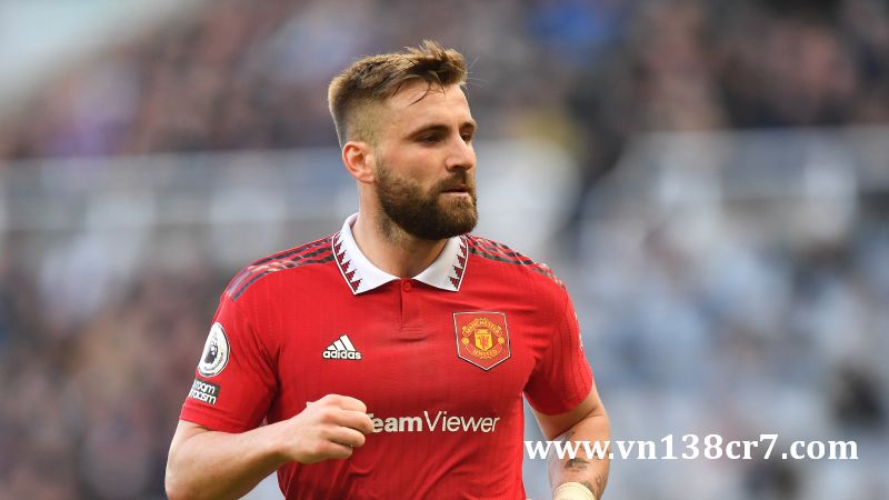 MU nhận tin vui từ Luke Shaw