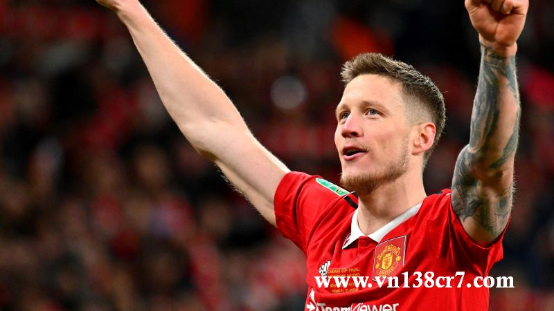 Wout Weghorst bị chỉ trích