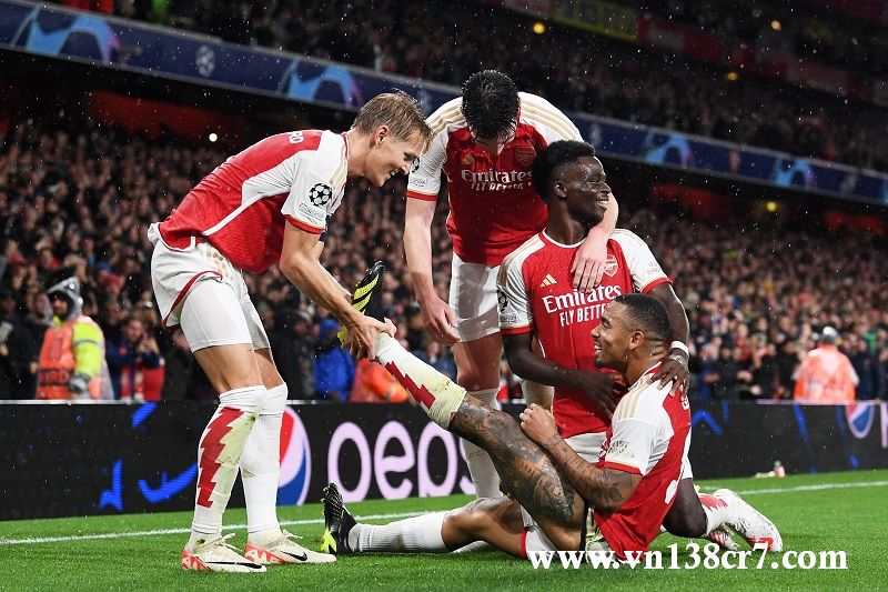 Sự trở lại của Arsenal sau nhiều năm rời sân bóng