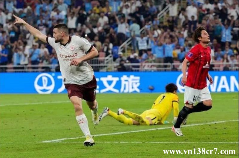 Man City thi đấu với nhà vô địch Nam Mỹ